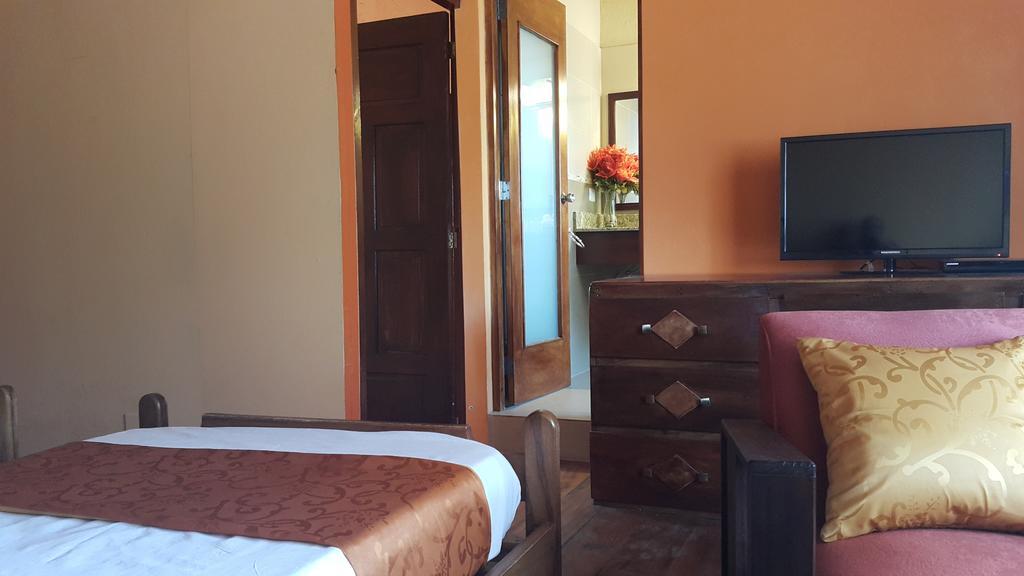 Hotel El Maltese Granada Chambre photo