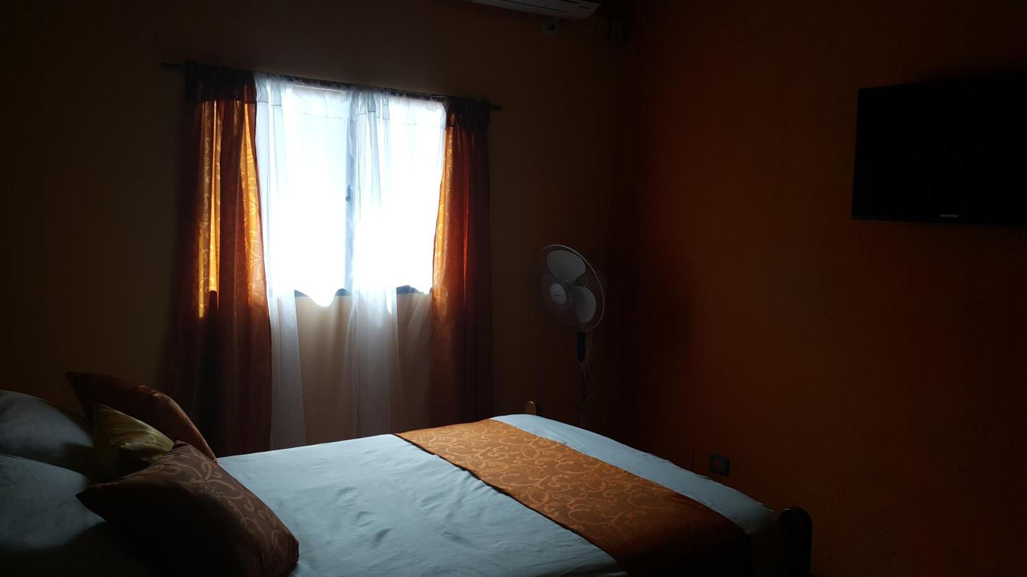 Hotel El Maltese Granada Chambre photo