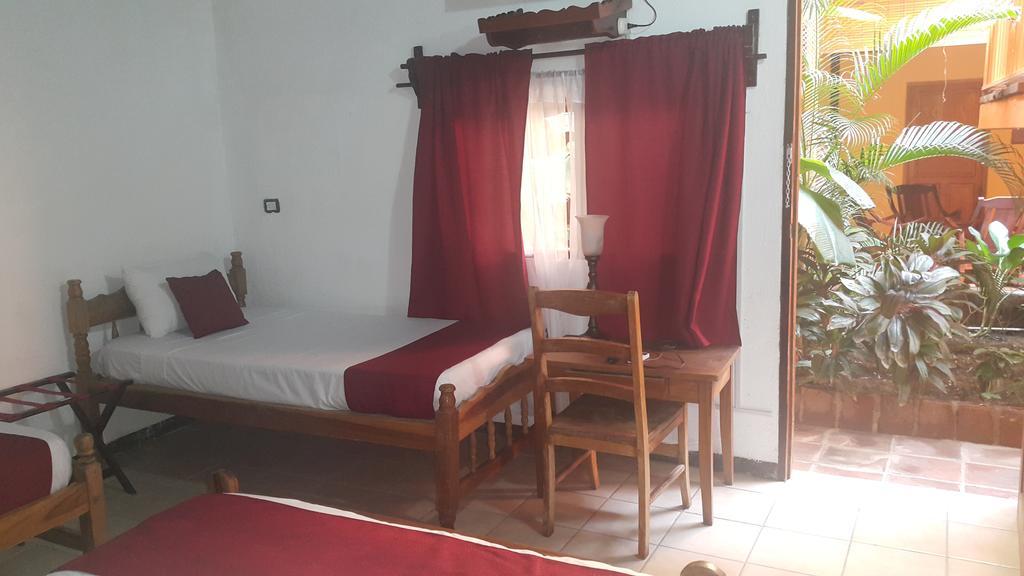 Hotel El Maltese Granada Extérieur photo